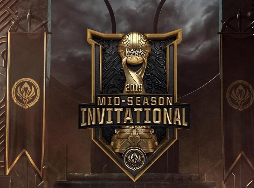 问鼎国际- faker视频集锦 