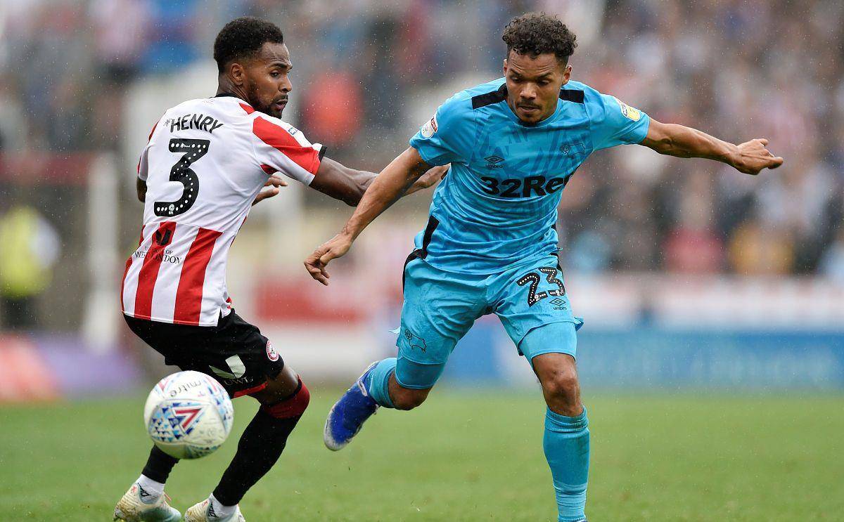 问鼎国际-凯恩回归赛场，高光表现首场状态亮眼，雄鹿观众沸腾！的简单介绍